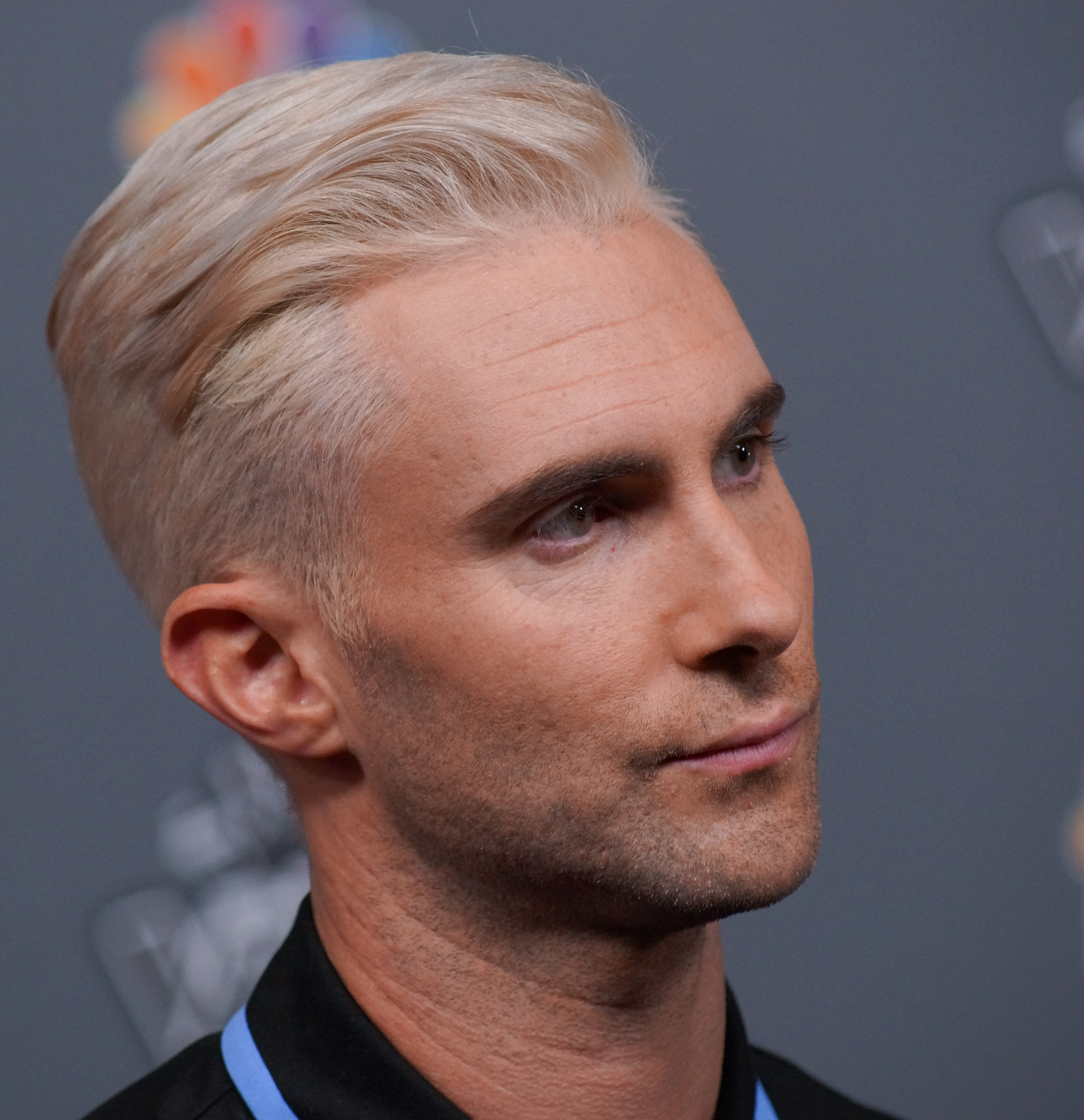 The Voice Adam Levine Debuts New Look Ohsogray